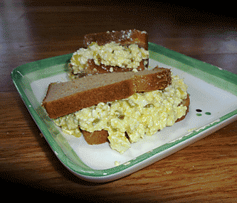 tofu eggsalad sandwich